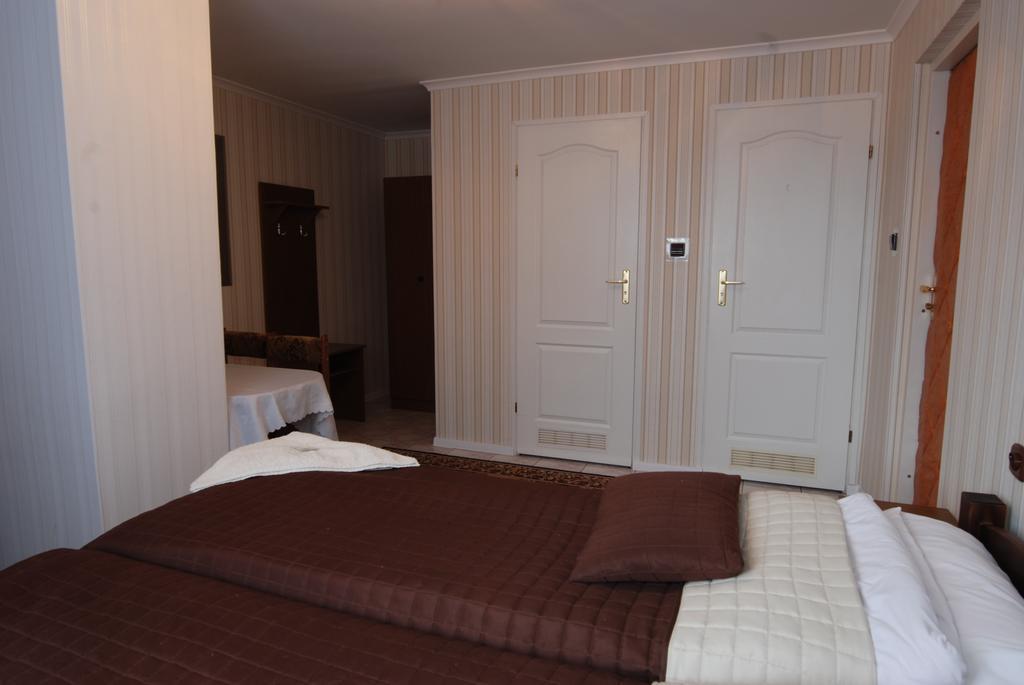 Hotel La-Musica Crickhowell Exterior foto