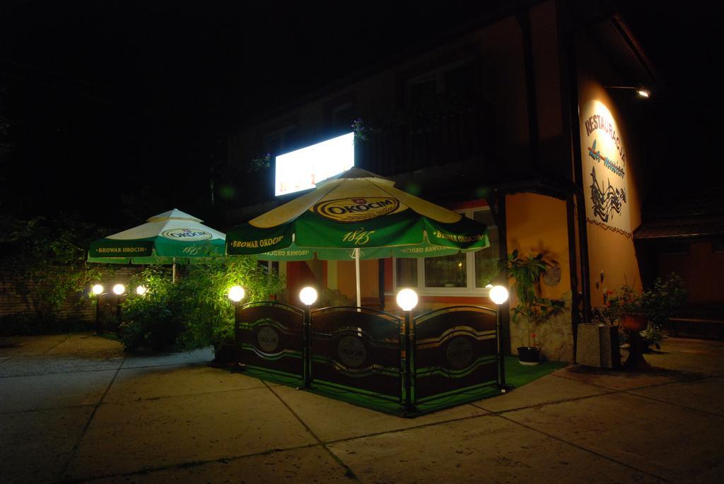 Hotel La-Musica Crickhowell Exterior foto